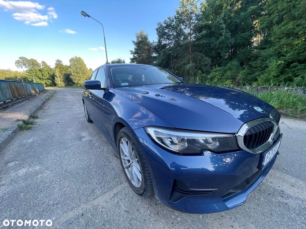 BMW Seria 3 318i Advantage - 4