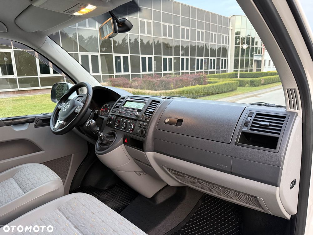 Volkswagen Transporter - 10