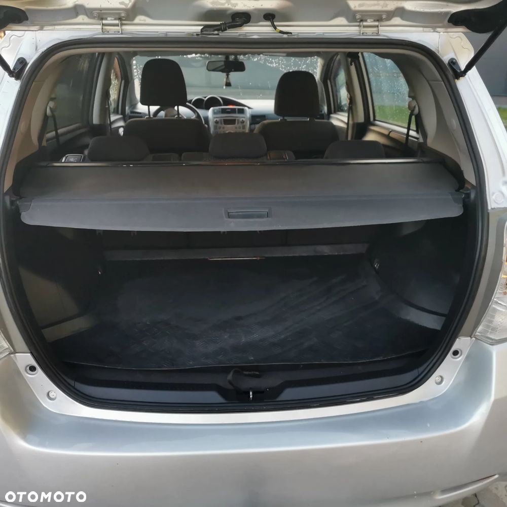 Toyota Verso - 16