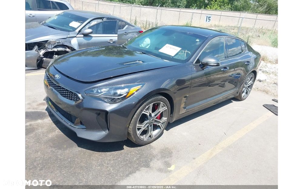 Kia Stinger 3.3 T-GDI AWD GT