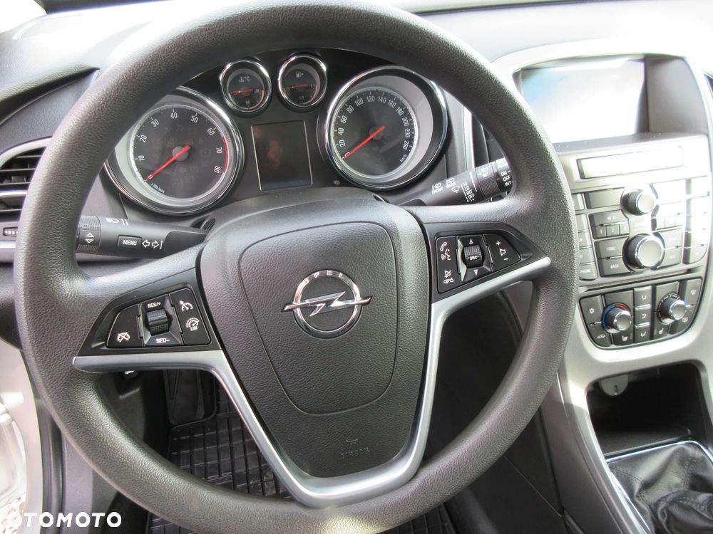 Opel Astra 1.6 Cosmo - 17