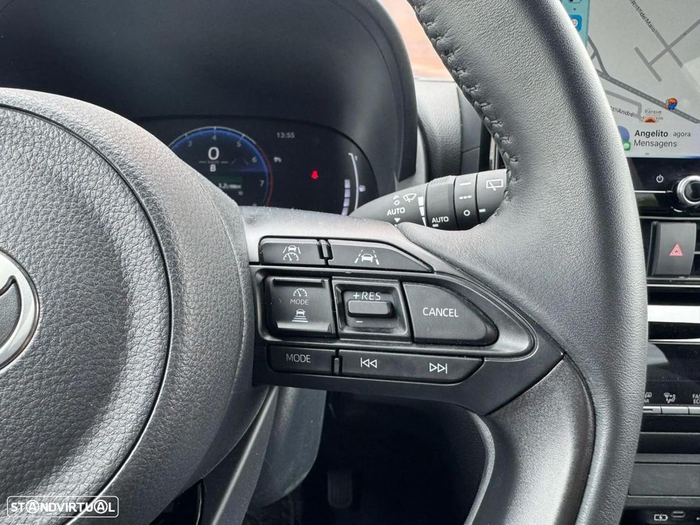 Toyota Yaris Cross 1.5 HDF Comfort Plus AWD - 28