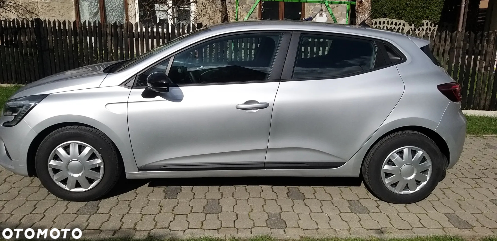 Renault Clio - 7