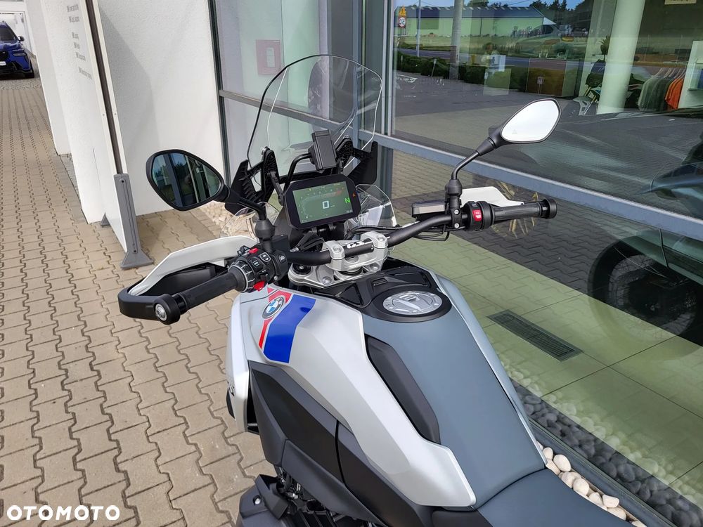 BMW R - 12