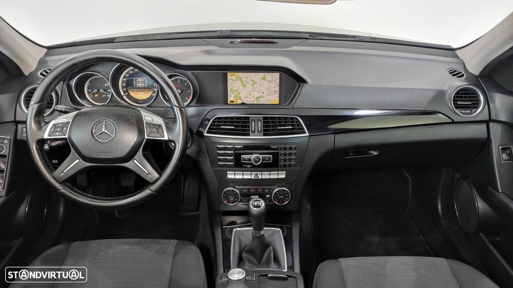 Mercedes-Benz C 220 CDi Avantgarde BlueEfficiency - 8