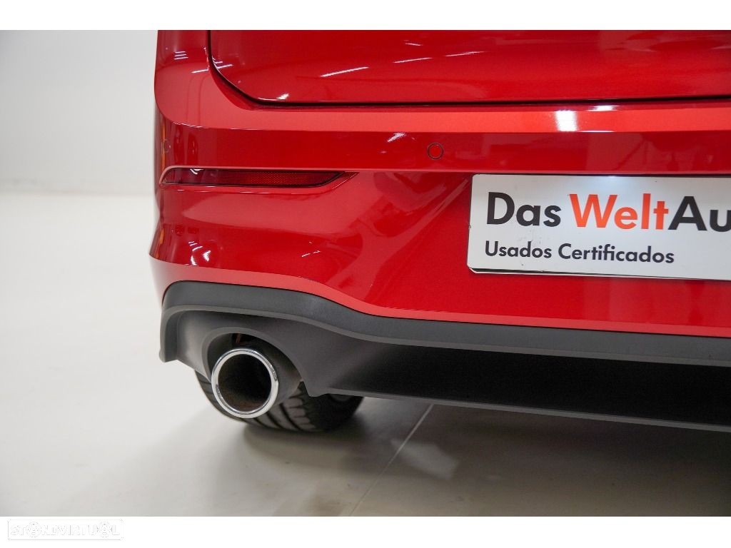 VW Golf 2.0 TSI GTI DSG - 12