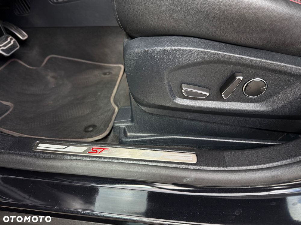 Ford S-Max 2.0 EcoBlue AWD ST-Line - 17