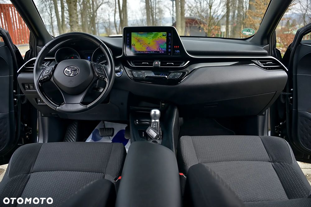 Toyota C-HR - 36