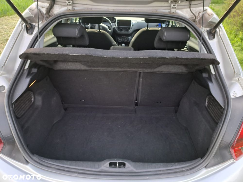 Peugeot 208 82 VTI Active - 8