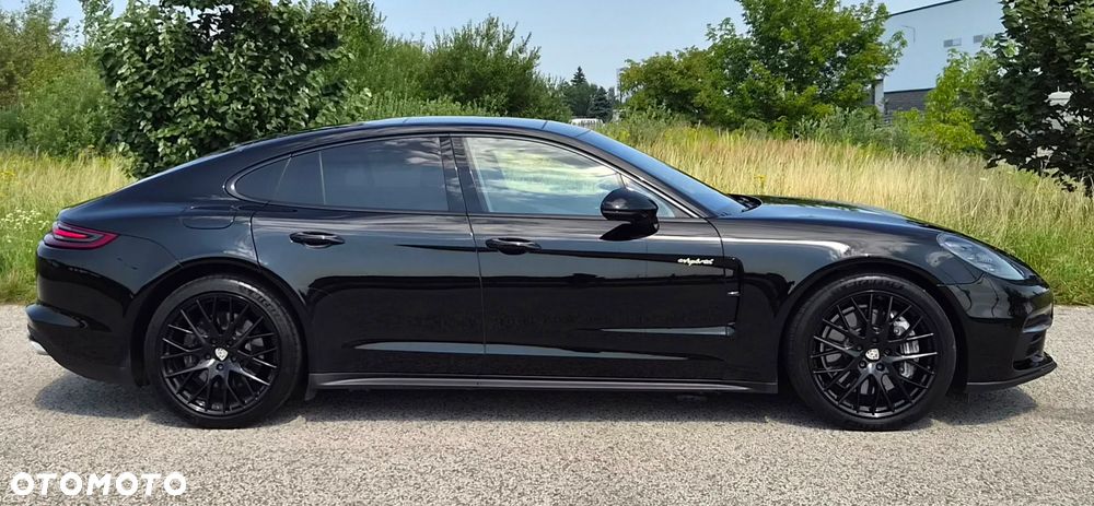 Porsche Panamera 4 - 1