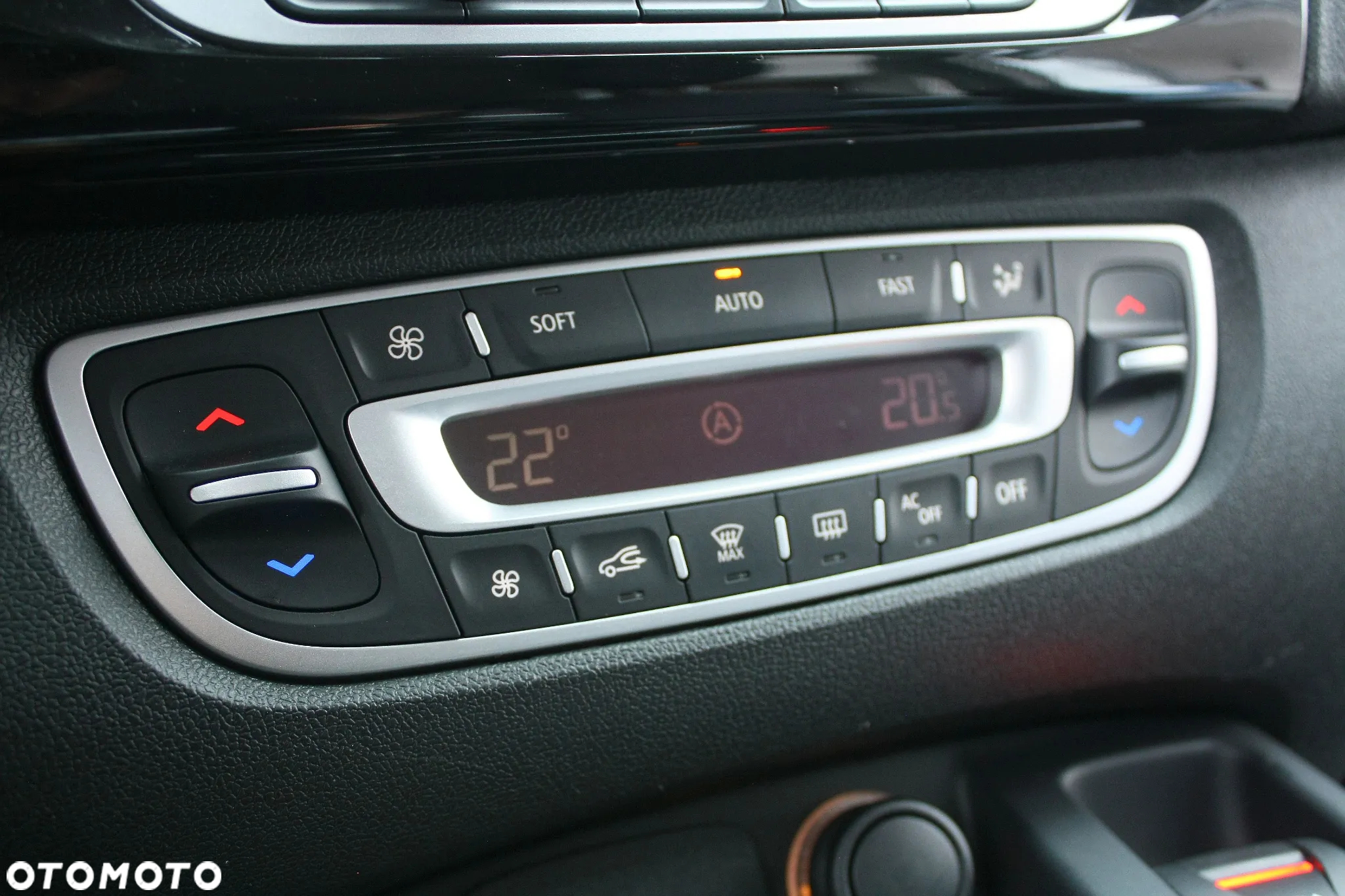 Renault Scenic ENERGY dCi 130 S&S Bose Edition - 35