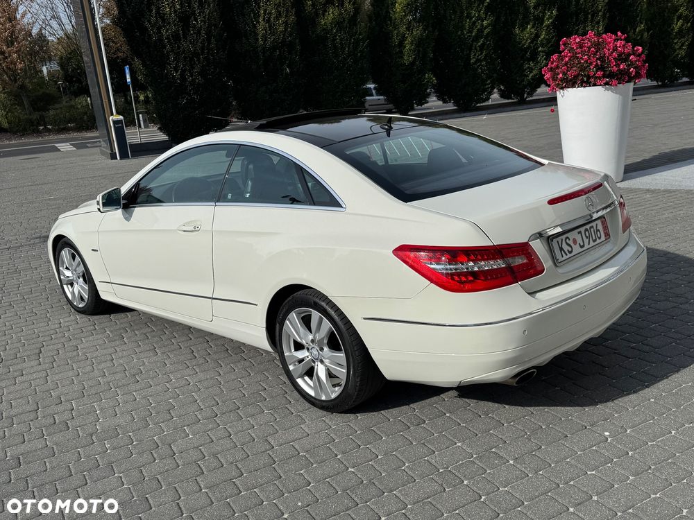 Mercedes-Benz Klasa E 220 (BlueTEC) d Coupe 9G-TRONIC - 11