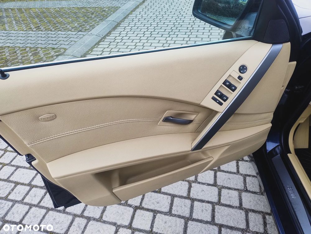 BMW Seria 5 - 11