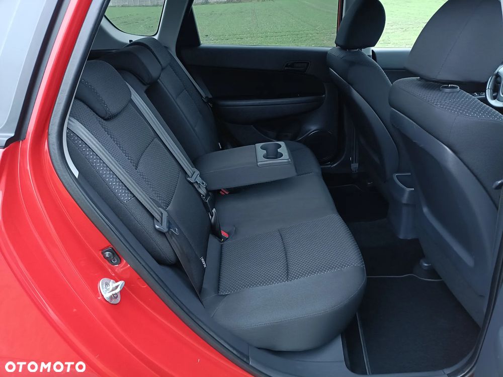 Hyundai i30 i30cw 1.4 Comfort - 8