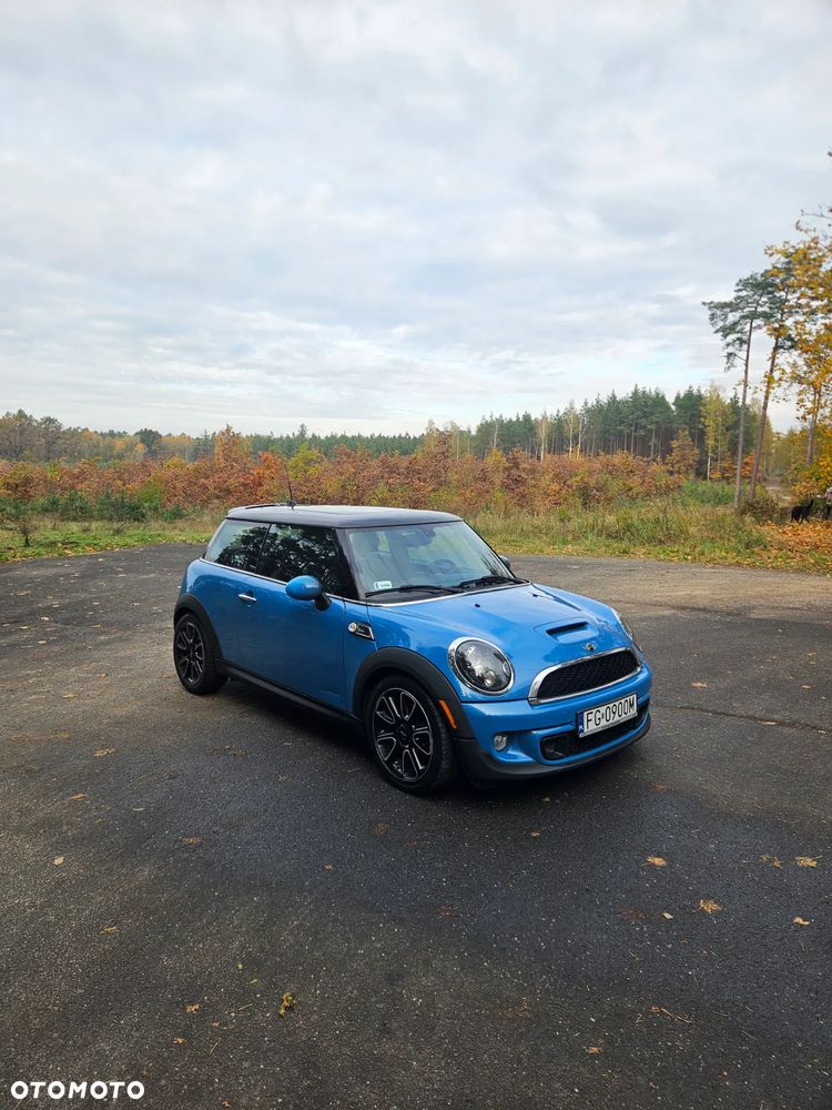 MINI Cooper S - 1