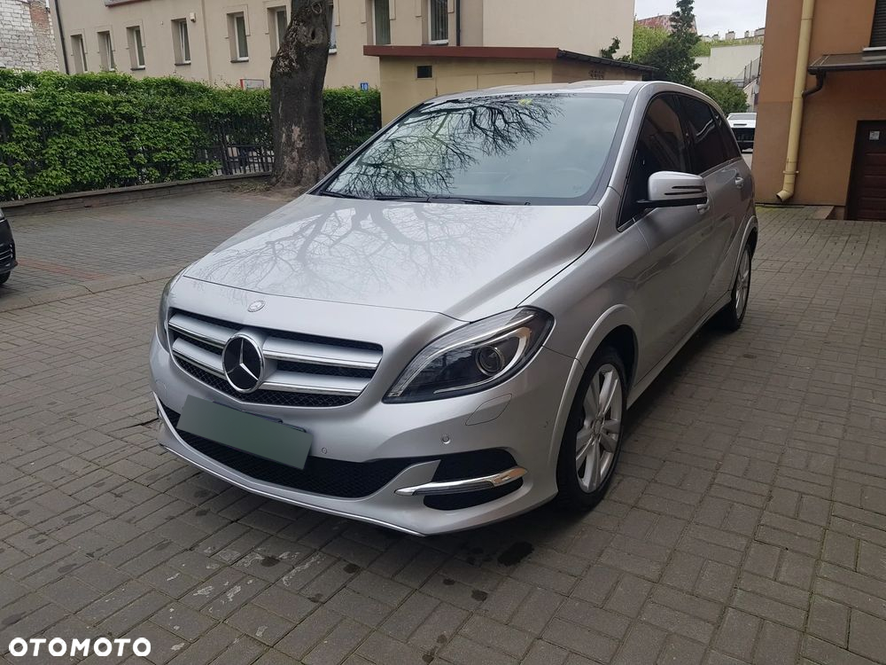Mercedes-Benz Klasa B (Electric Drive) 250 e - 10
