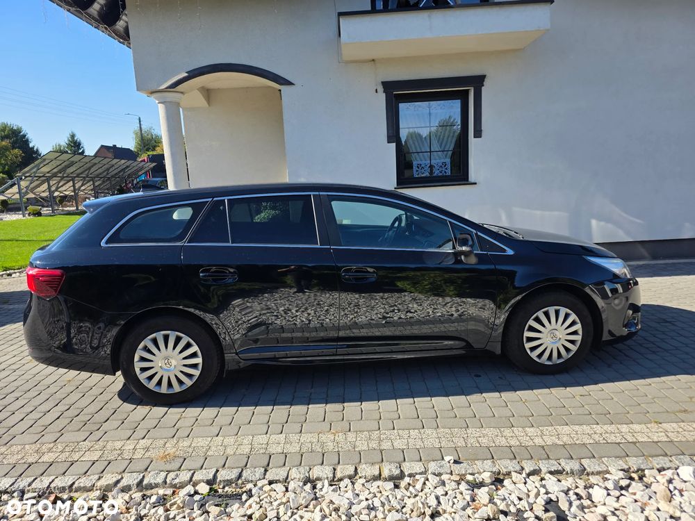 Toyota Avensis 1.6 D-4D Active - 4