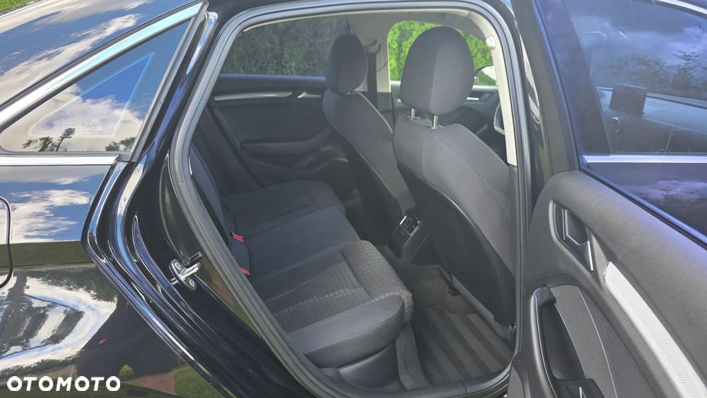 Audi A3 Limousine 2.0 TDI clean diesel Edycja specjalna - 26