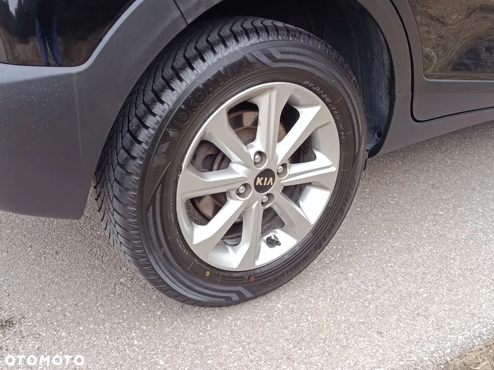 Kia Stonic - 13