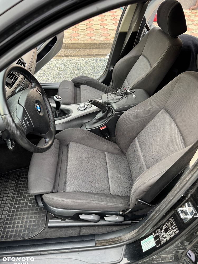 BMW Seria 3 320d - 15