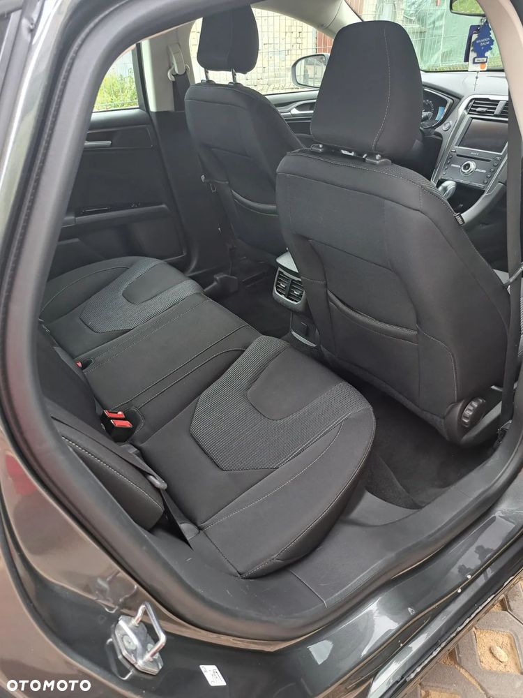 Ford Mondeo 2.0 Hybrid Titanium - 6