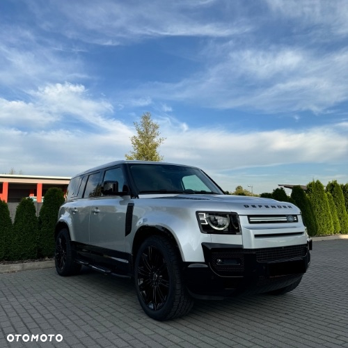 Land Rover Defender 110 2.0 D240 - 4