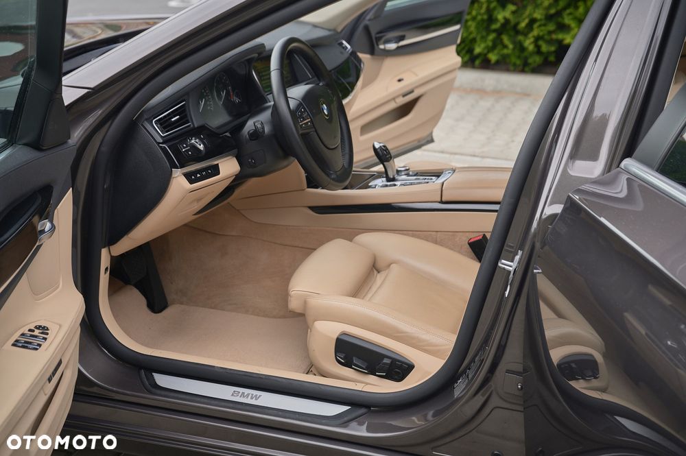 BMW Seria 7 750d xDrive Blue Performance Edition Exclusive - 20