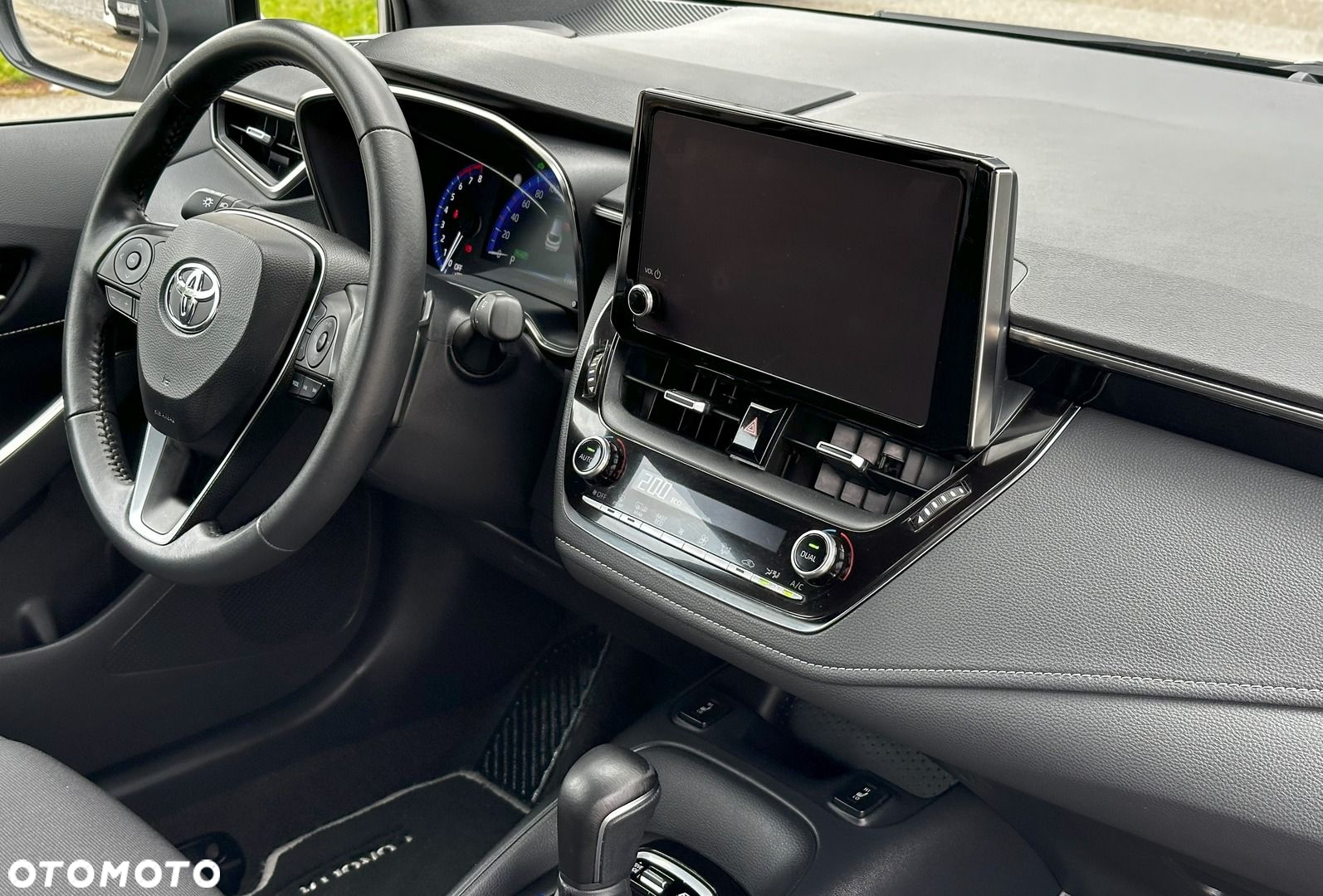 Toyota Corolla - 16