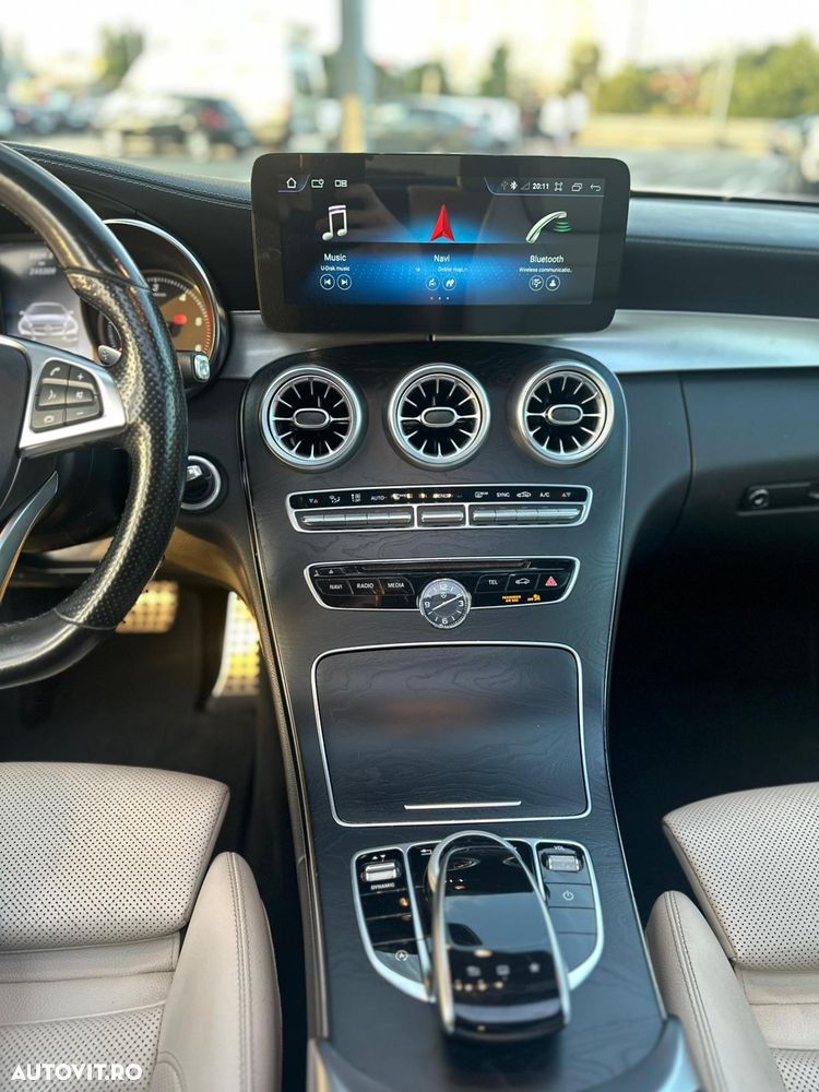 Mercedes-Benz C - 25