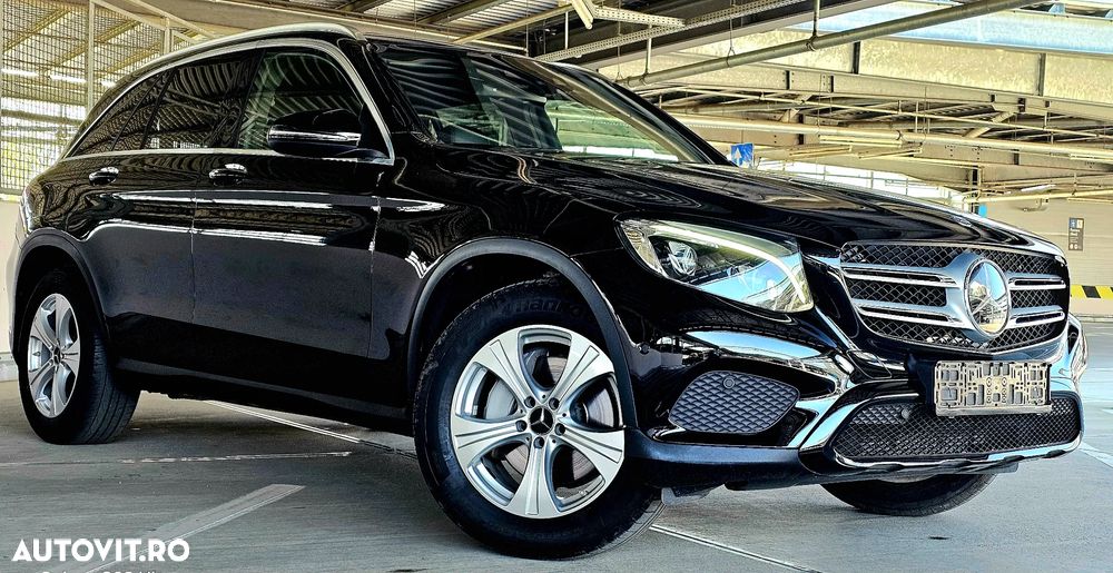 Mercedes-Benz GLC 250 d 4MATIC 9G-TRONIC AMG Line - 19