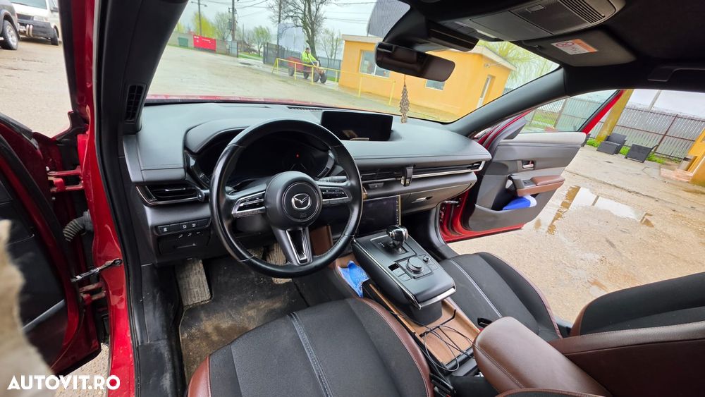 Mazda MX-30 - 15