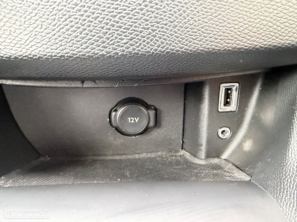 Peugeot 308 125 THP Allure - 28