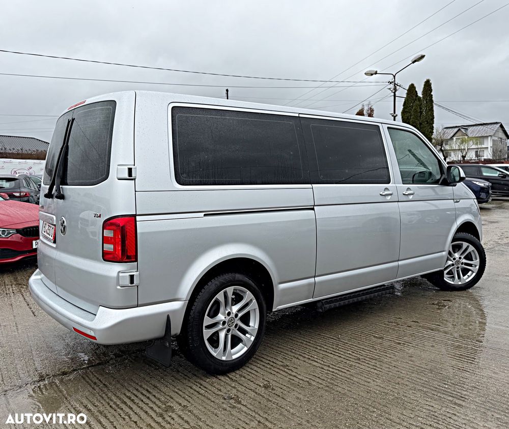 Volkswagen Caravelle KR Comfortline DSG - 2