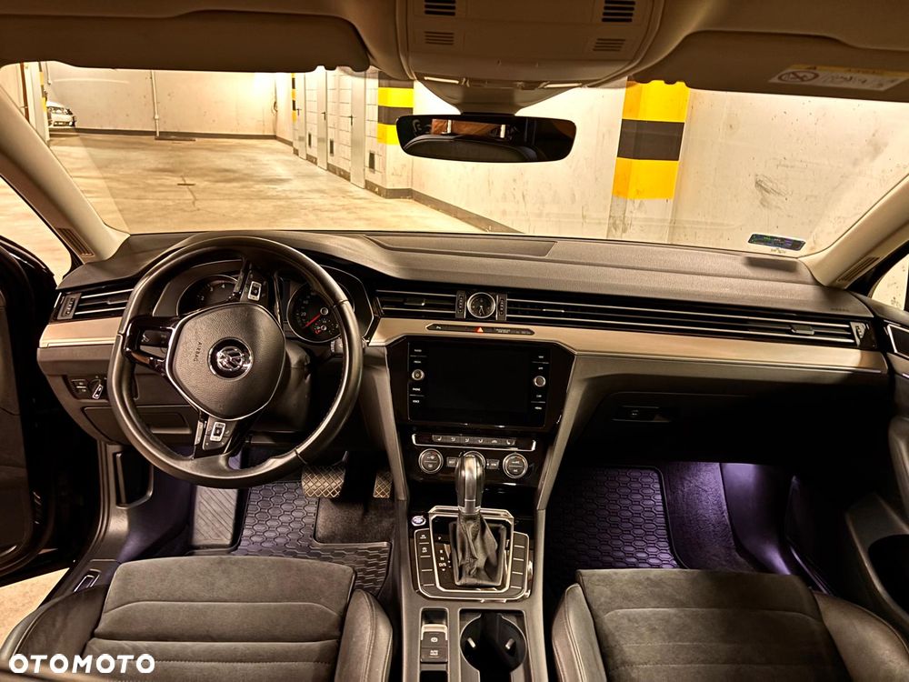 Volkswagen Passat Variant 1.4 TSI BMT ACT Highline DSG - 12