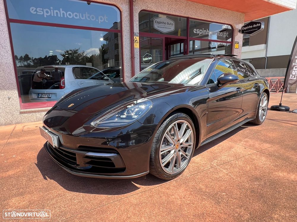 Porsche Panamera Sport Turismo 4 E-Hybrid - 1
