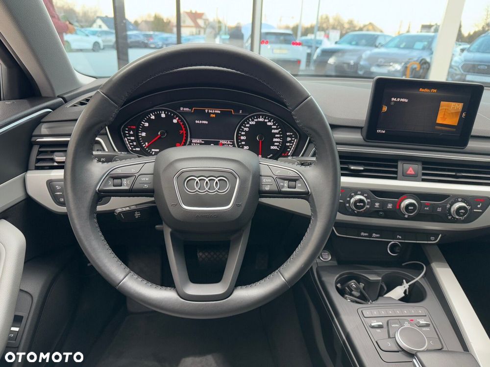 Audi A4 Limousine - 15