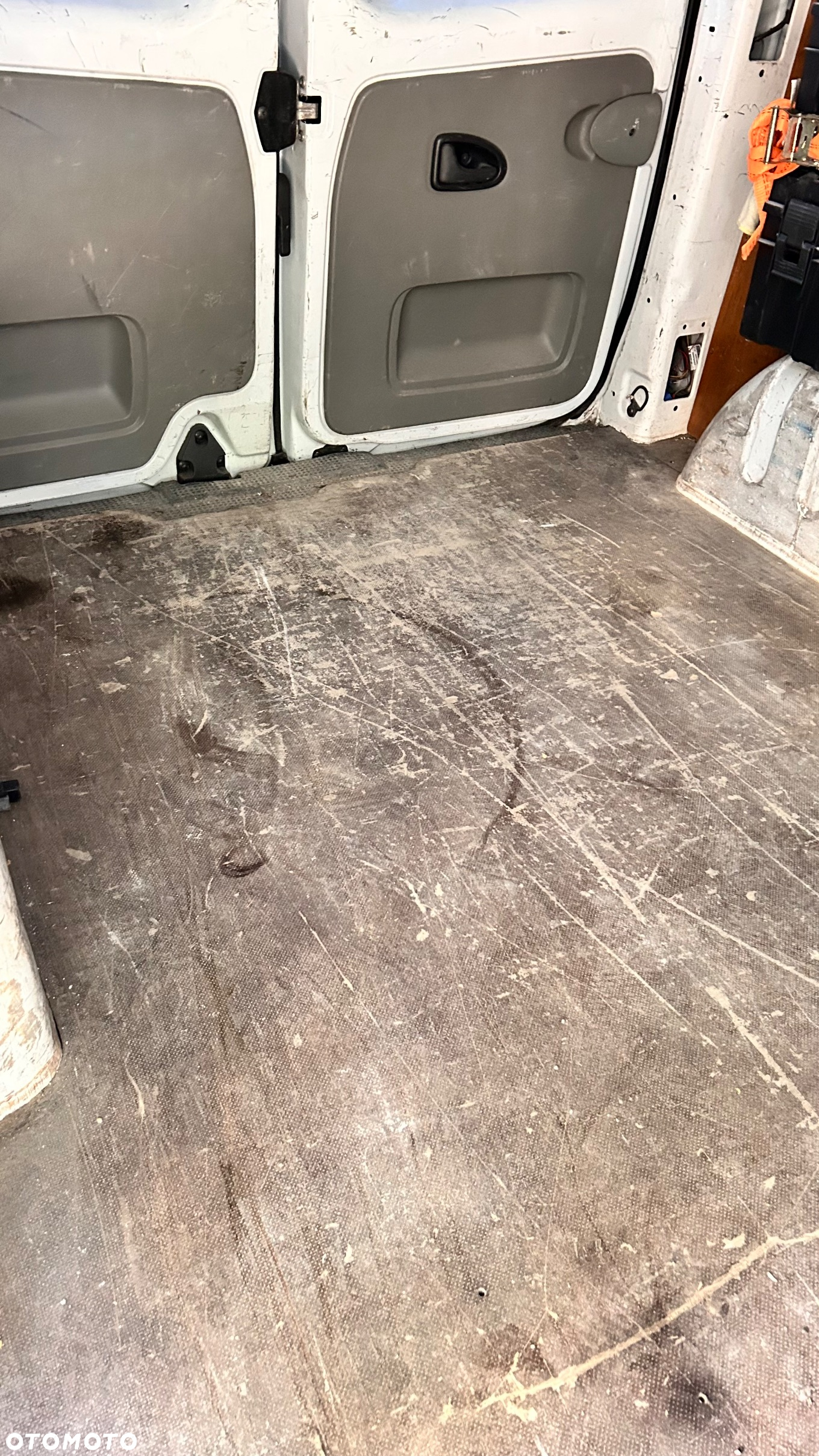 Opel Vivaro - 7