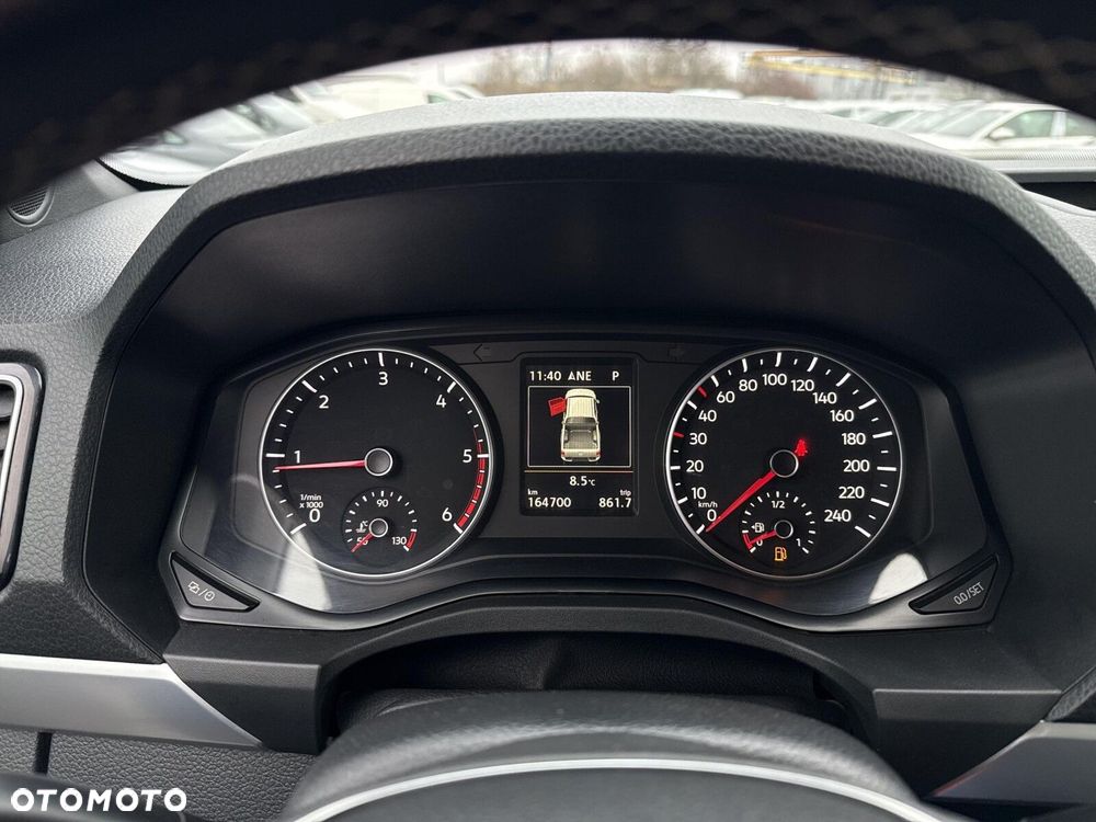 Volkswagen Amarok - 16