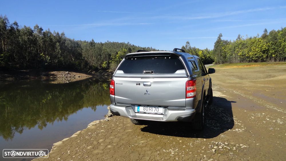 Mitsubishi L200 2.4 DI-D CD Invite 4WD - 5