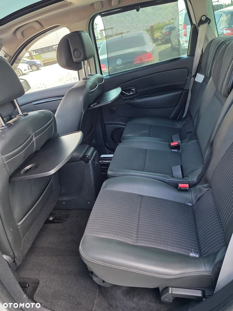 Renault Grand Scenic dCi 110 EDC Bose Edition - 31