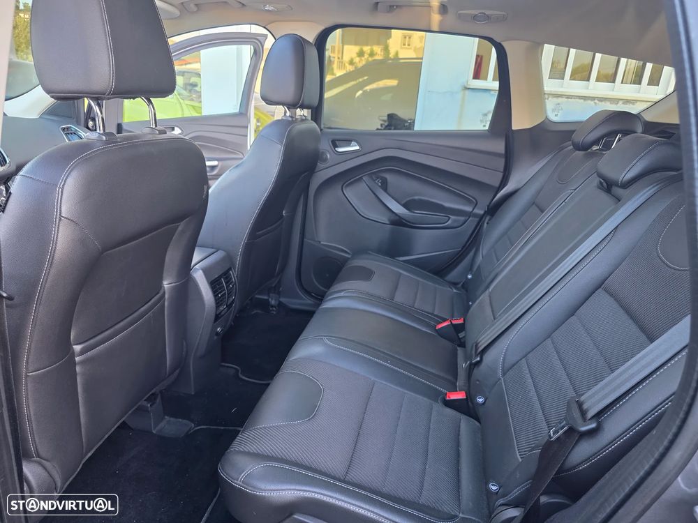 Ford Kuga 2.0 TDCi Titanium - 26