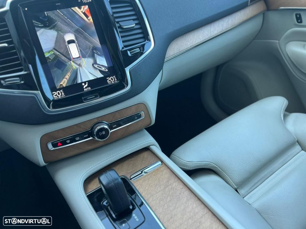 Volvo XC 90 2.0 B5 Plus Bright AWD - 20