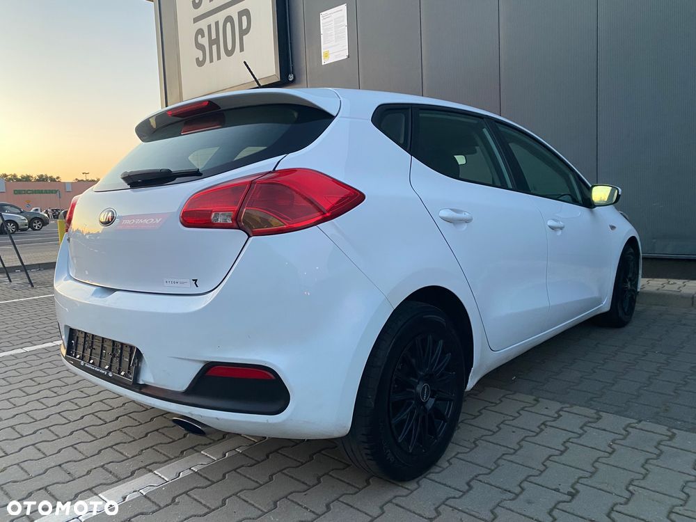 Kia Ceed 1.4 L - 4