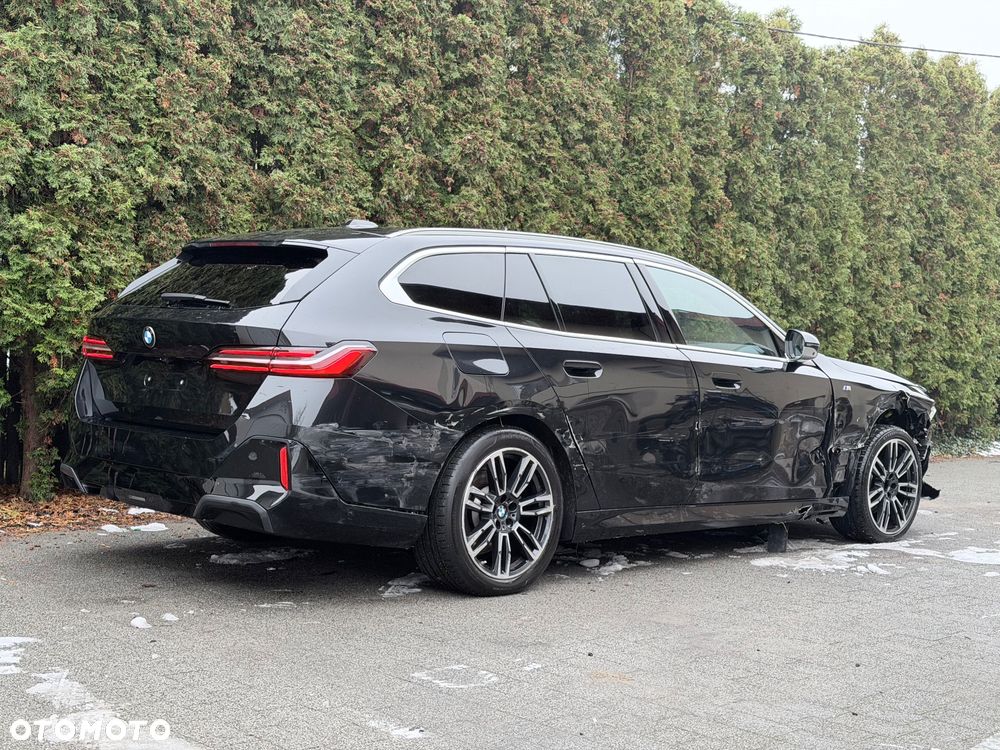 BMW Seria 5 520d - 28