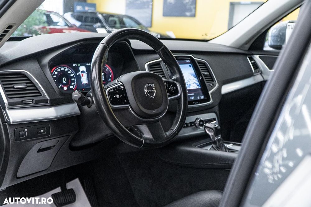 Volvo XC 90 D5 AWD Momentum - 7