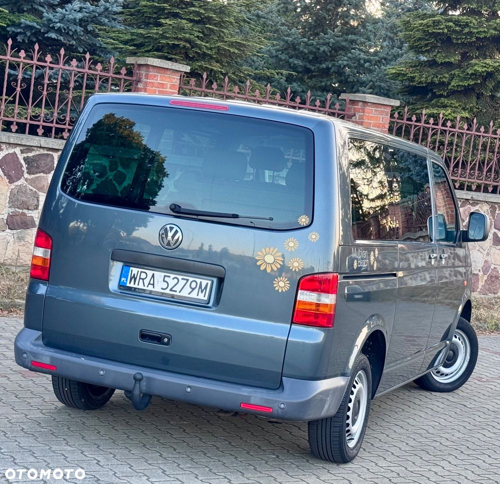 Volkswagen Multivan - 10