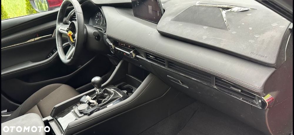 Mazda 3 e-SKYACTIV-X 186 M HYBRID PRIME-LINE - 13