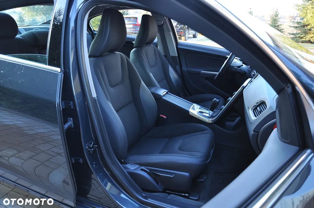Volvo S60 D4 Geartronic - 21
