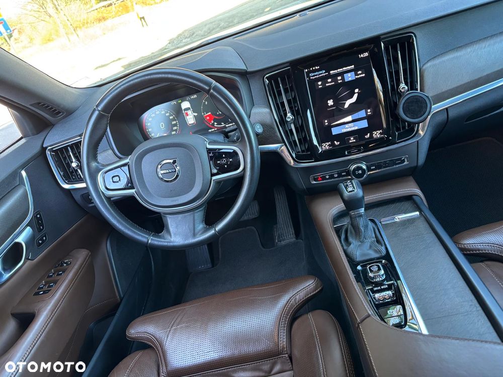 Volvo V90 Cross Country D4 AWD Geartronic Pro - 11