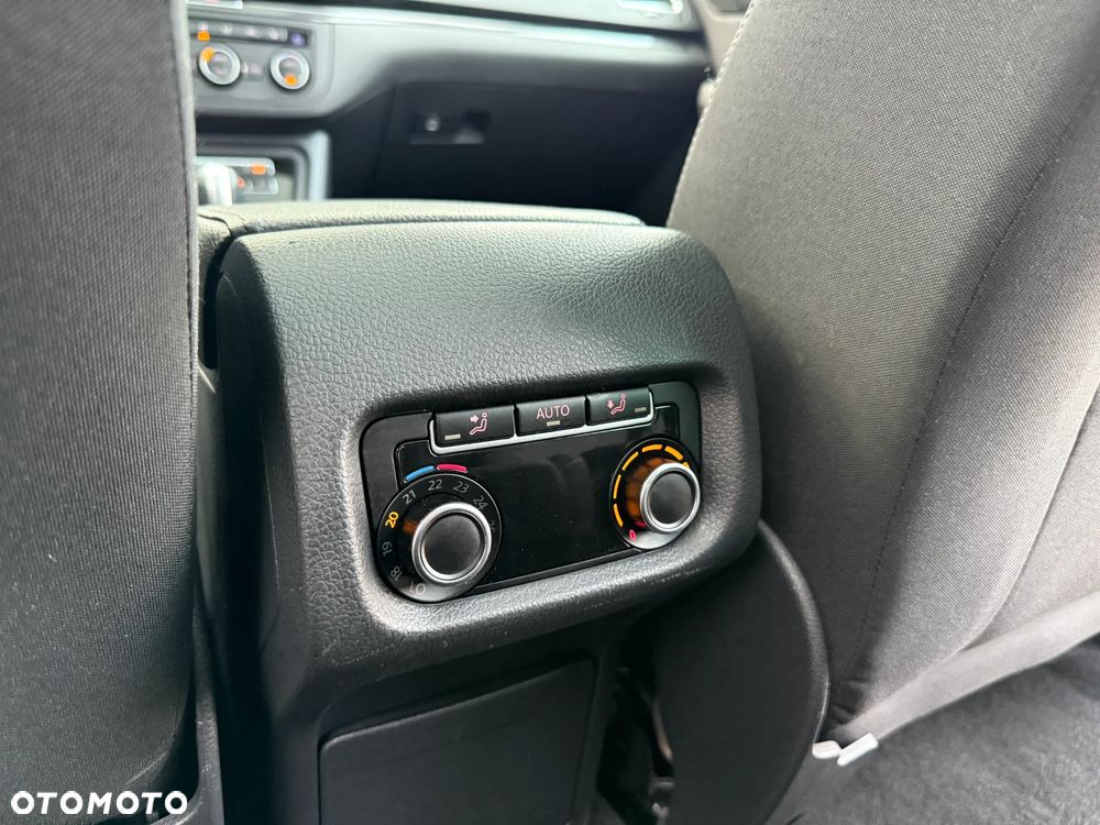 Seat Alhambra 2.0 TDI Xcellence DSG - 34